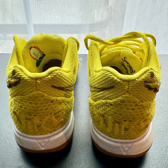 NIKE Kyrie Sponge Bob Basketball shoes USED Size 11C - Picture 4 of 10